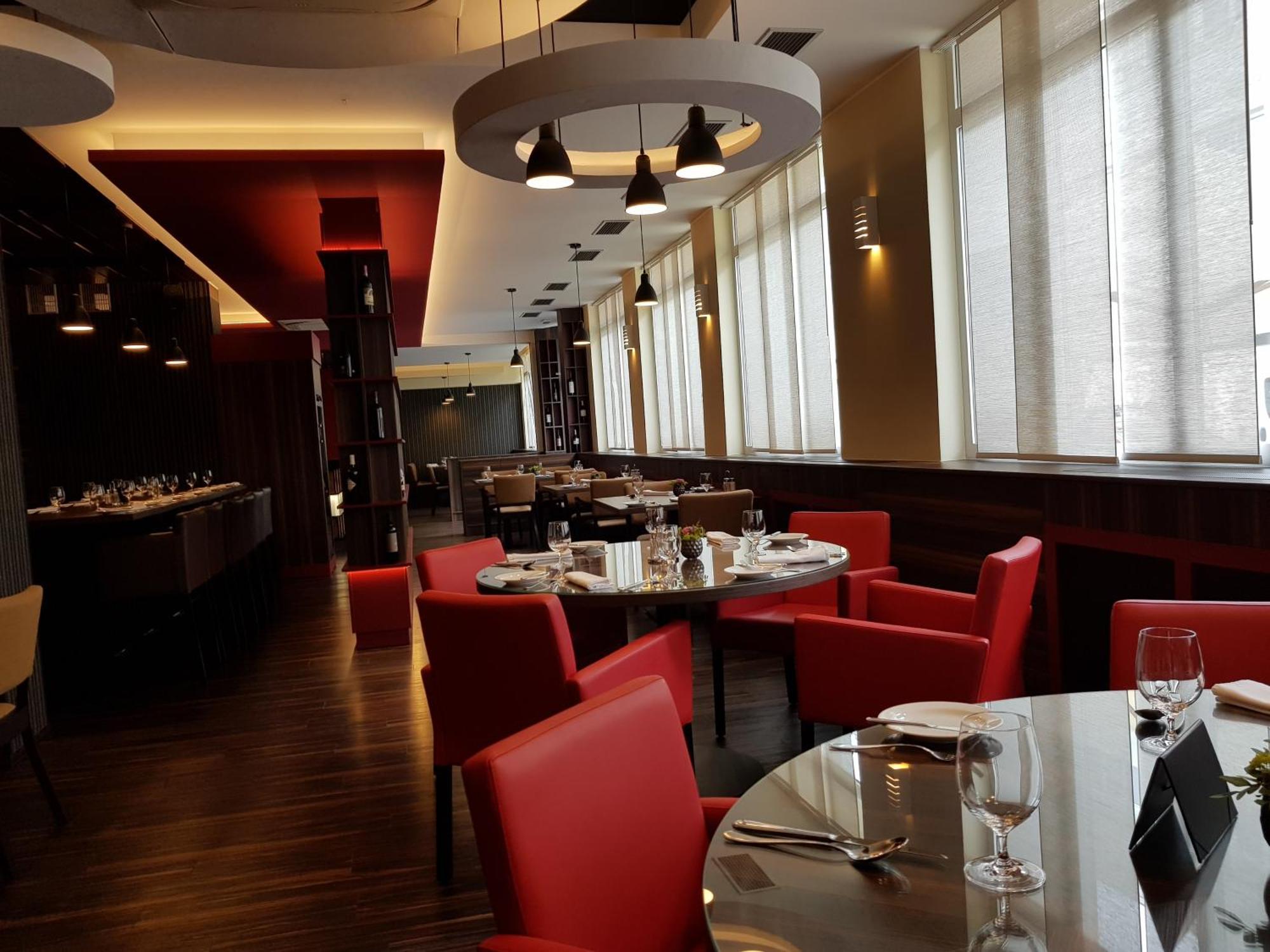 Hotel Baltaci Atrium Zlin Exterior photo