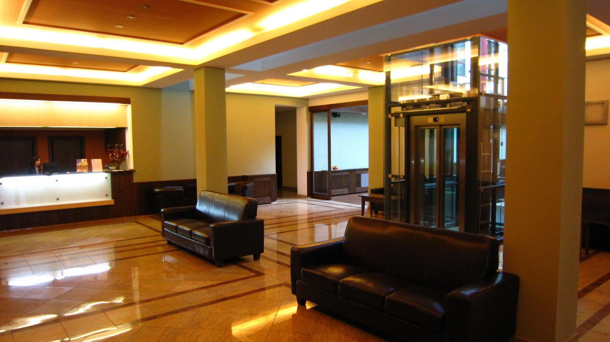 Hotel Baltaci Atrium Zlin Exterior photo